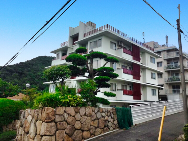 山手山荘