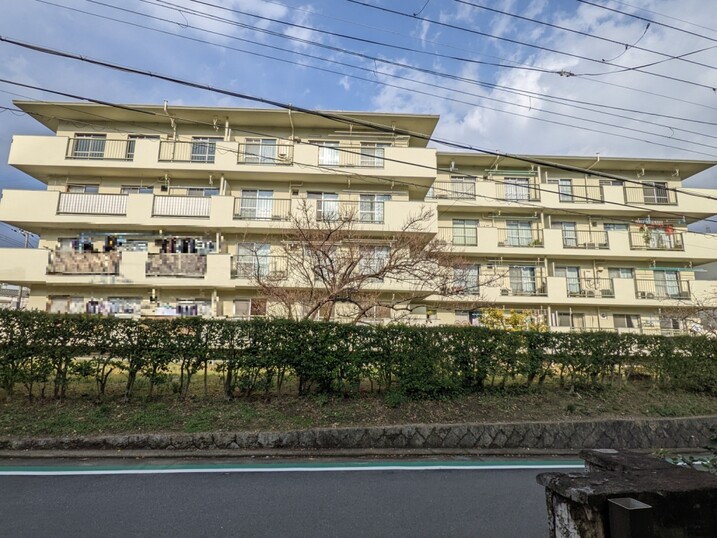 円明寺ヶ丘団地Ｈ棟