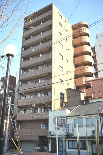 プレサンス神戸裁判所前