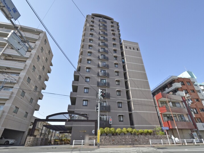 町田パインマンション駅前通り