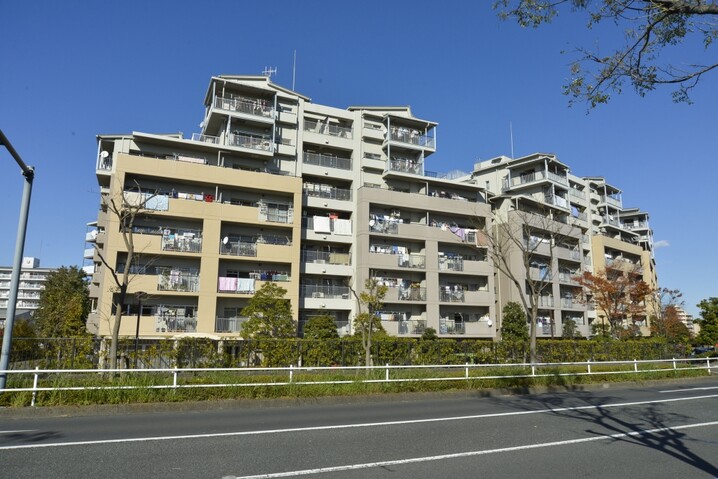 南大沢学園六番街