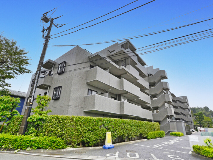 グレーシア横濱片倉