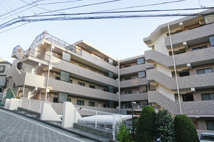 アールケープラザ港南