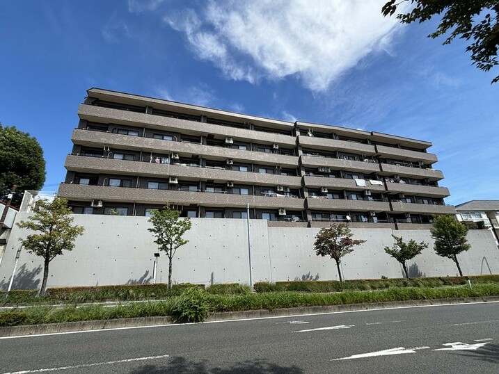 ネオハイツ中川