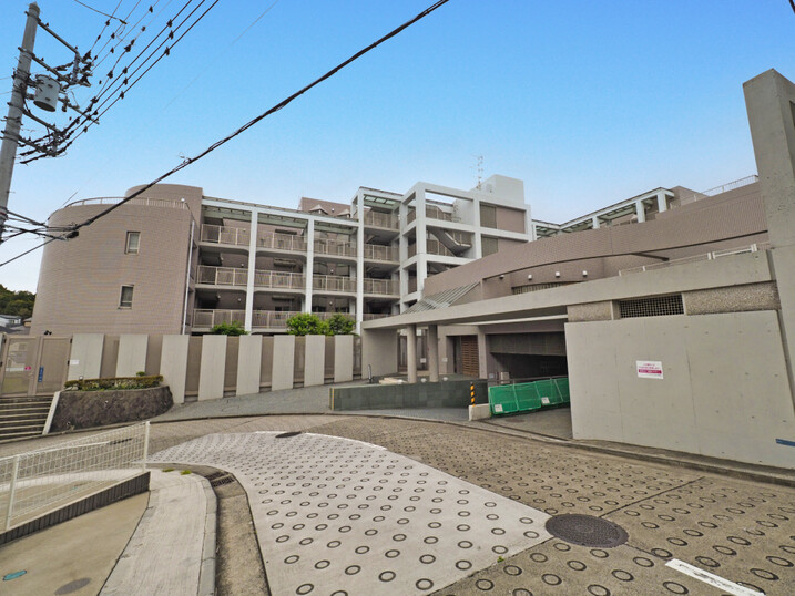 アーデルヒルズ上星川