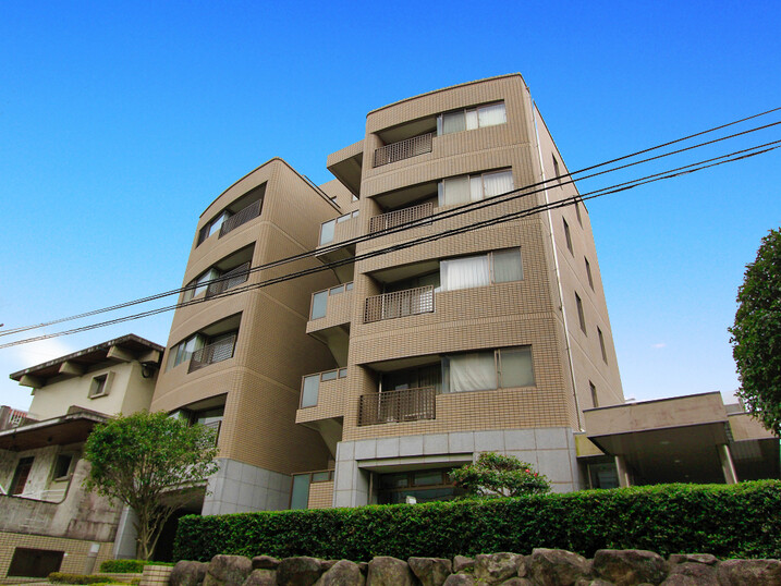 コスモ南山荘通