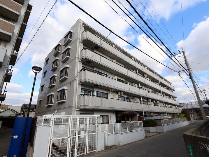 スワンマンション香椎南