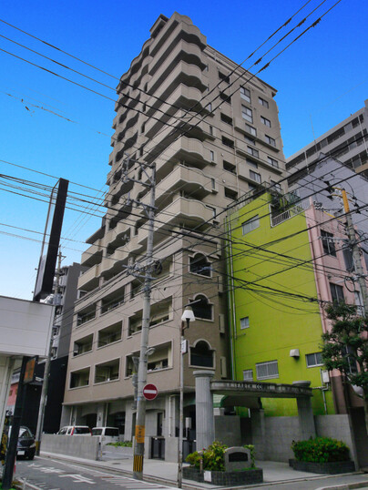 アースコート渡辺通り