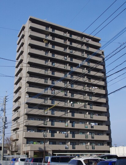 サーパスシティ前原参番館