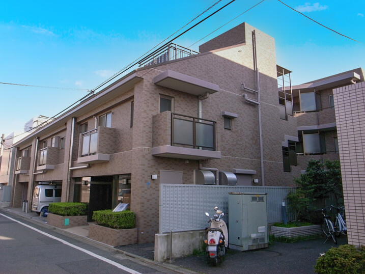 アールヴェール世田谷１丁目