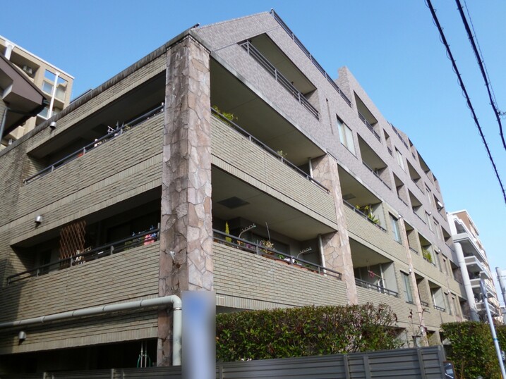ロイヤルアーク大濠