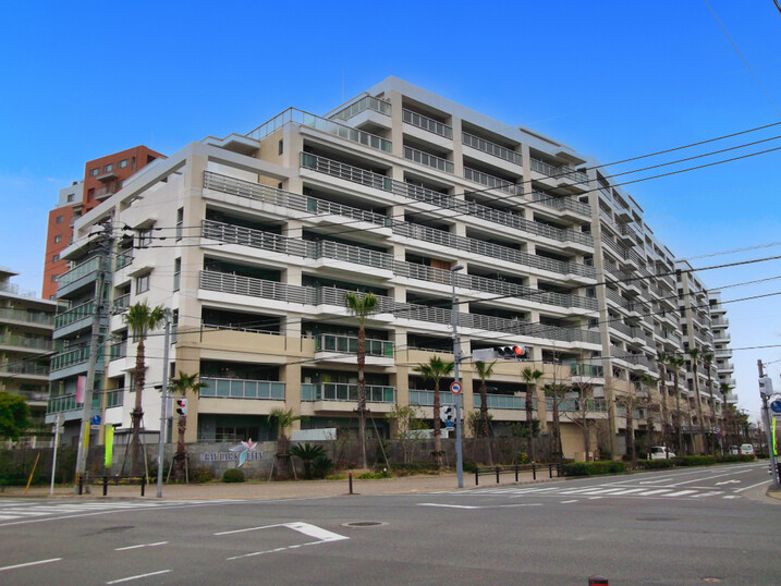 香椎浜ガーデンズ