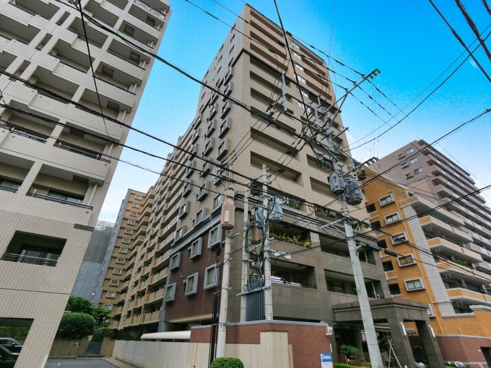 サークコート大濠公園駅