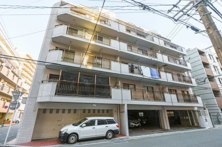 ロータリープラザ博多駅東
