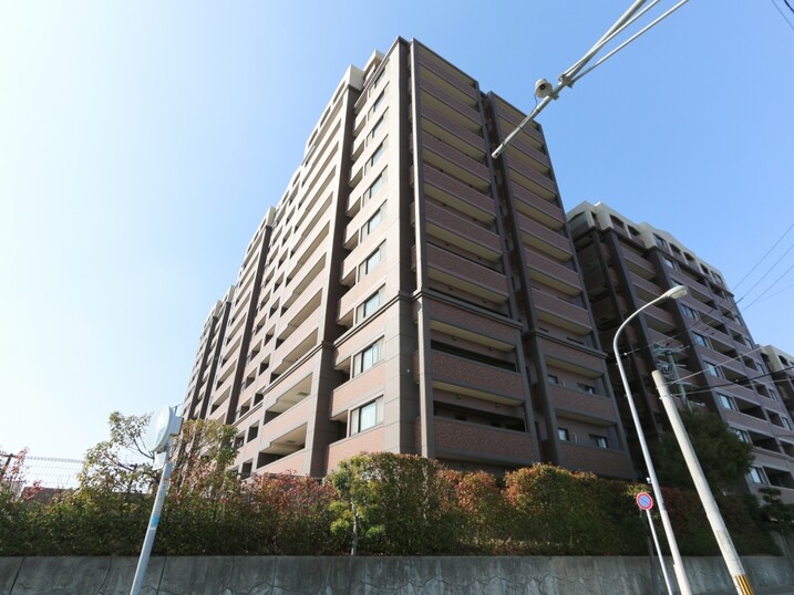 ＪＧＭロイヤルヒルズ長丘の杜五番館