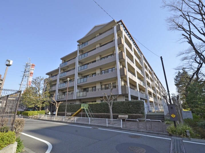 レールシティ八王子かえで通り
