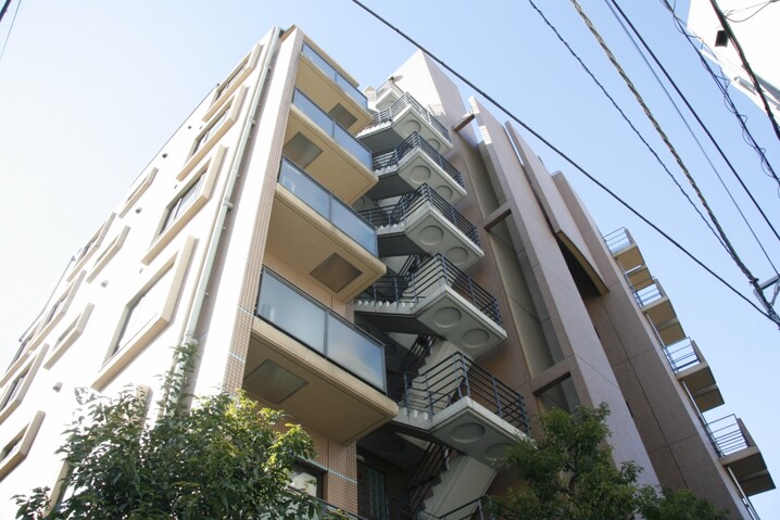 ガーデンテラス神宮前