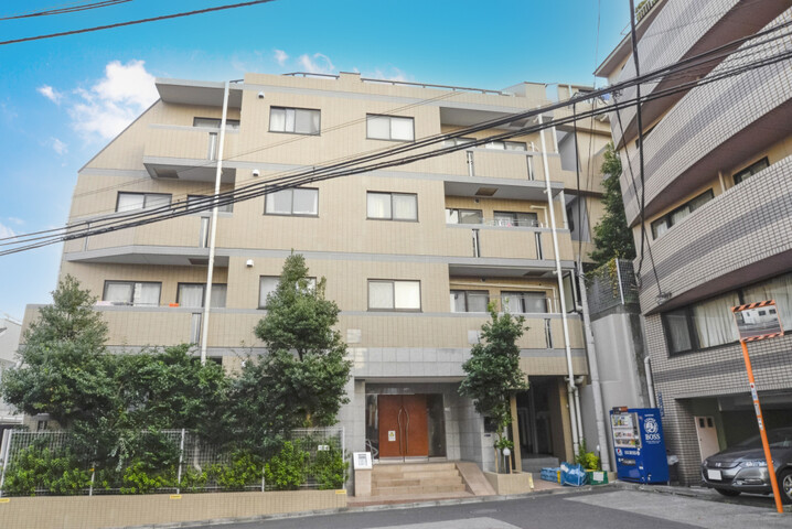 アートコート早稲田戸山公園