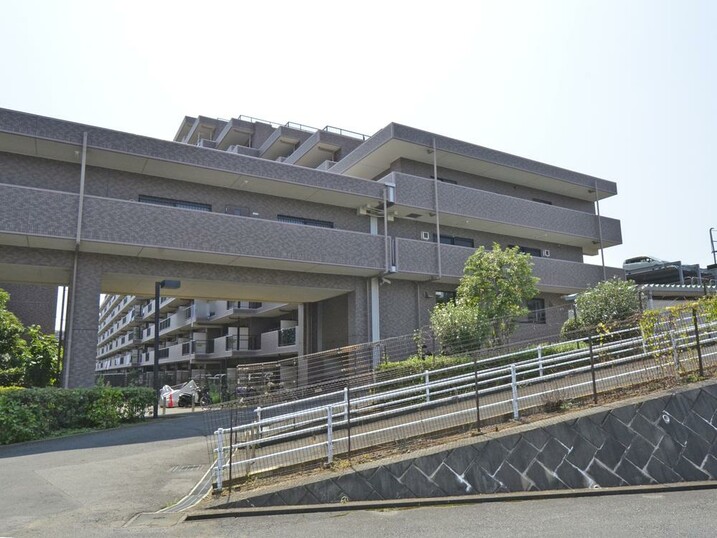 ゼファー船橋薬園台パークグランデＣ棟