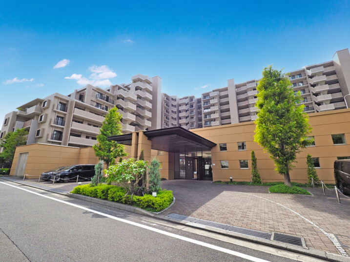 デイパーク横濱天王町