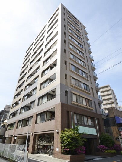 プラハ東京八丁堀