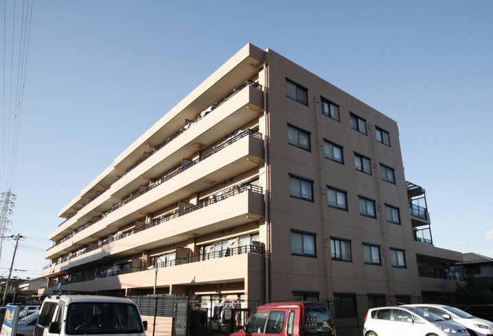 コスモ市川グレイスフォルム