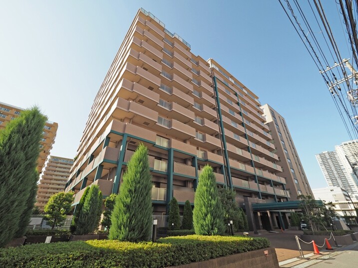 イトーピア本八幡ステーションコート