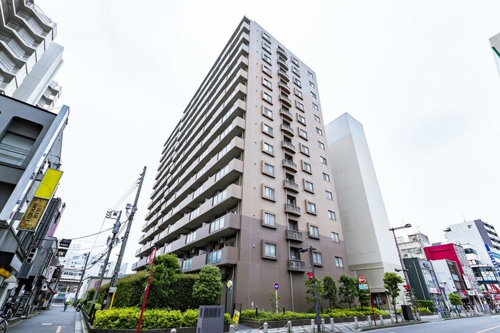 フォルスコート北浦和駅前