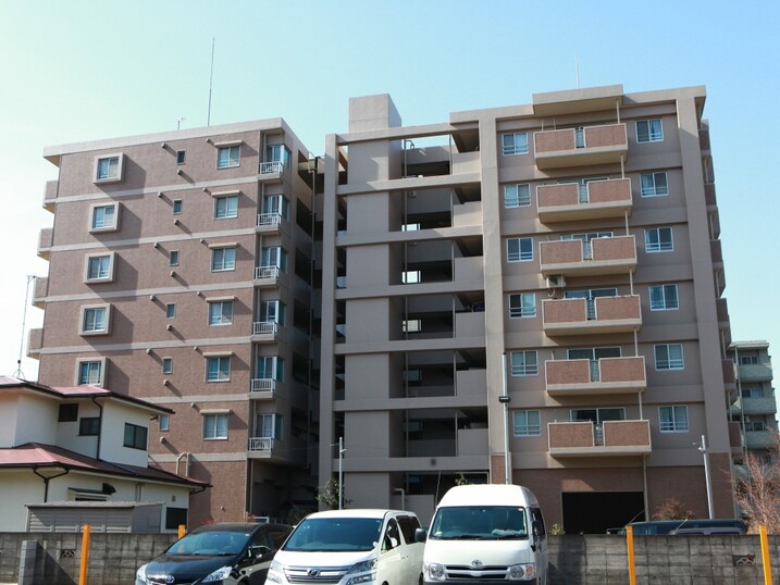 アールプラザ本厚木