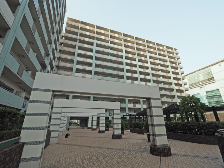 横須賀汐入ハイム３号棟