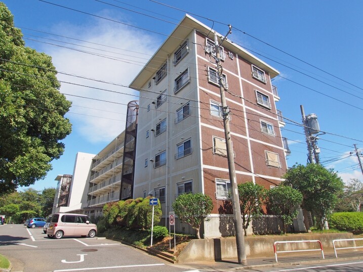 稲毛ファミールハイツ１６号棟
