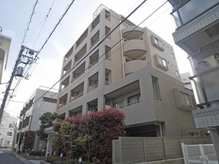 エスコート学芸大学