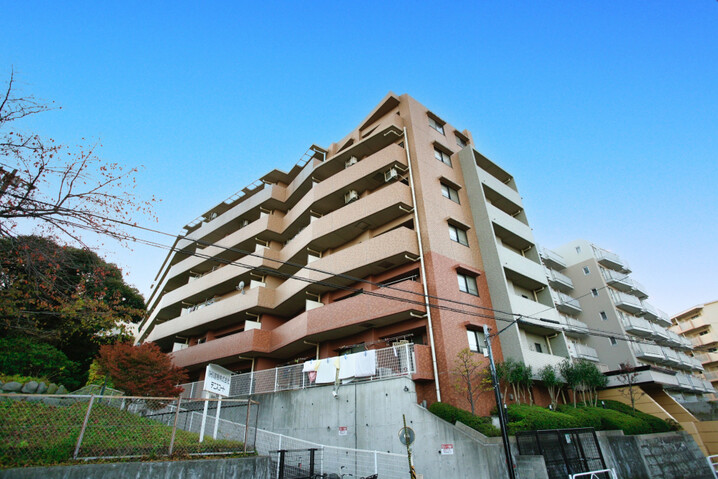 サングレイス新杉田