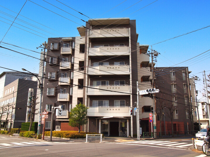 小田急コアロード府中本町