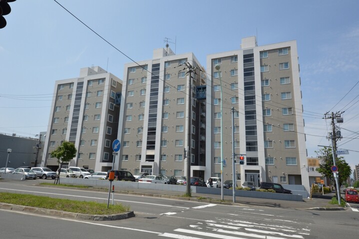 エクセルシオール新札幌スリーコート