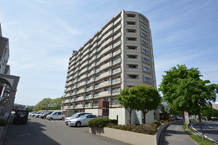 ロイヤルコート大谷地壱番館