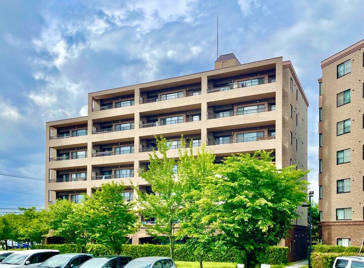 平岡フォレストタウンファミールハイツ１１番館