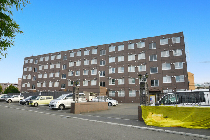 メゾンドルチェ北８条弐番館