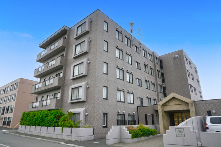 ラピスガーデン元町