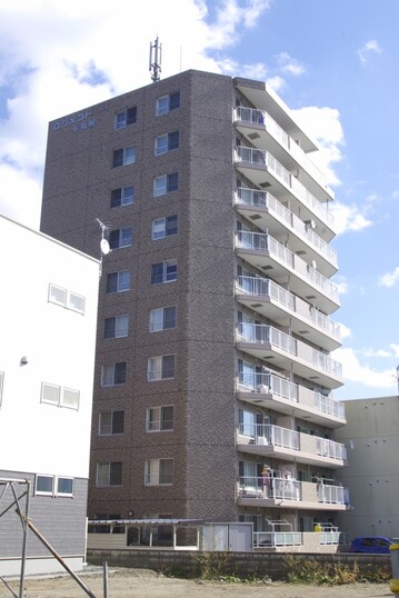 ロジメント東札幌