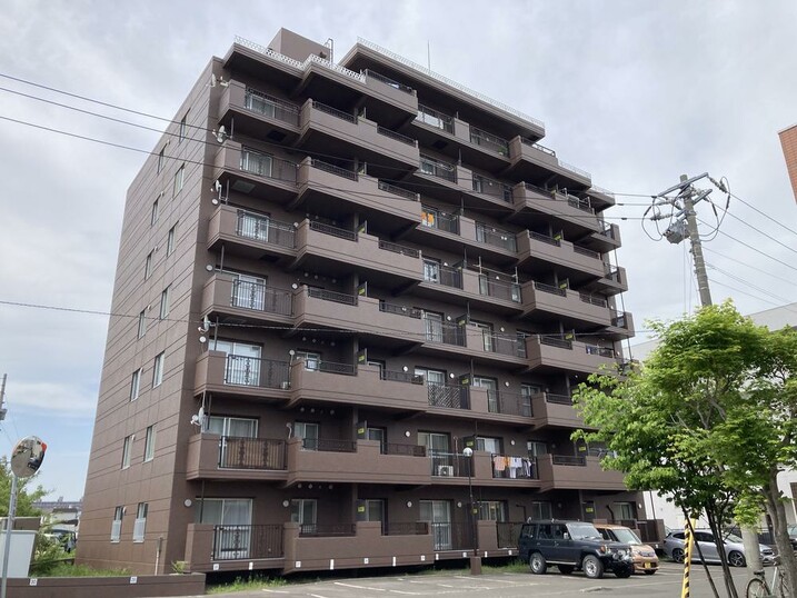 メゾンドルチェ十七番館