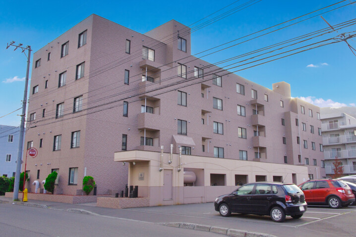 リブウェル山鼻南