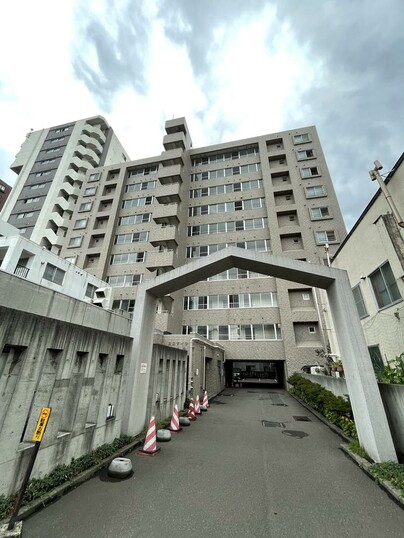 エステイツ南４条