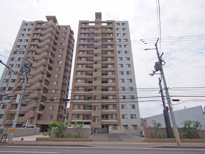 リヴィオ南平岸サニーウエスト