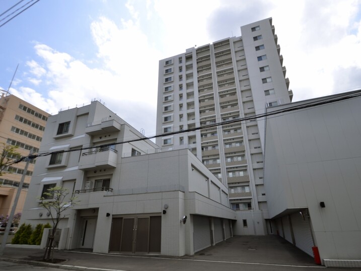 クリーンリバーフィネス白石駅前