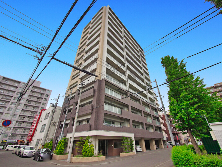 クリオ白石駅前