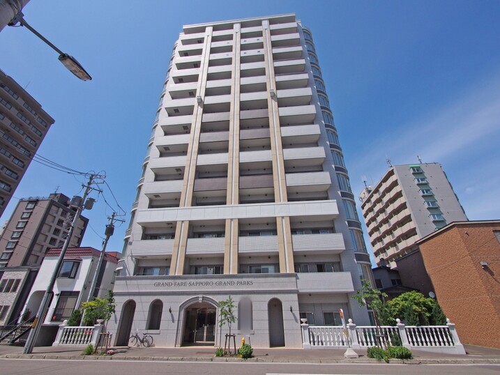 グランファーレ札幌グランパークス