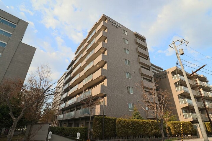 ラポール学園前４号館