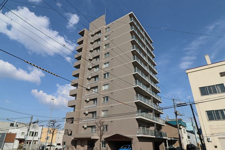 カルム学園前