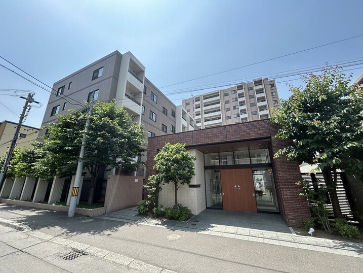 ブランズ円山南
